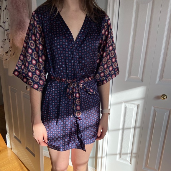 H&M Other - H&M silky boho pattern dressing gown or robe top